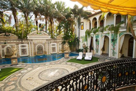 villa versace interno|where did gianni versace live.